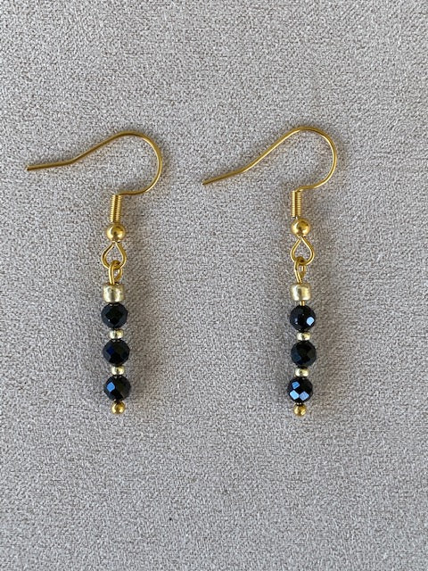 Boucles d'oreilles et Spinelle noire