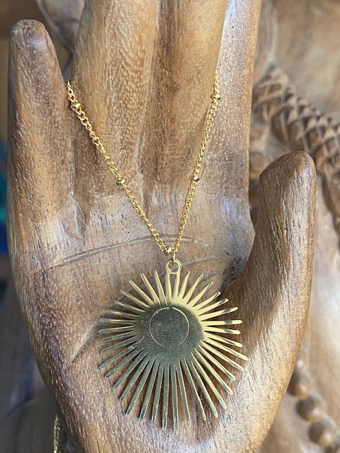 Collier et Breloque Soleil